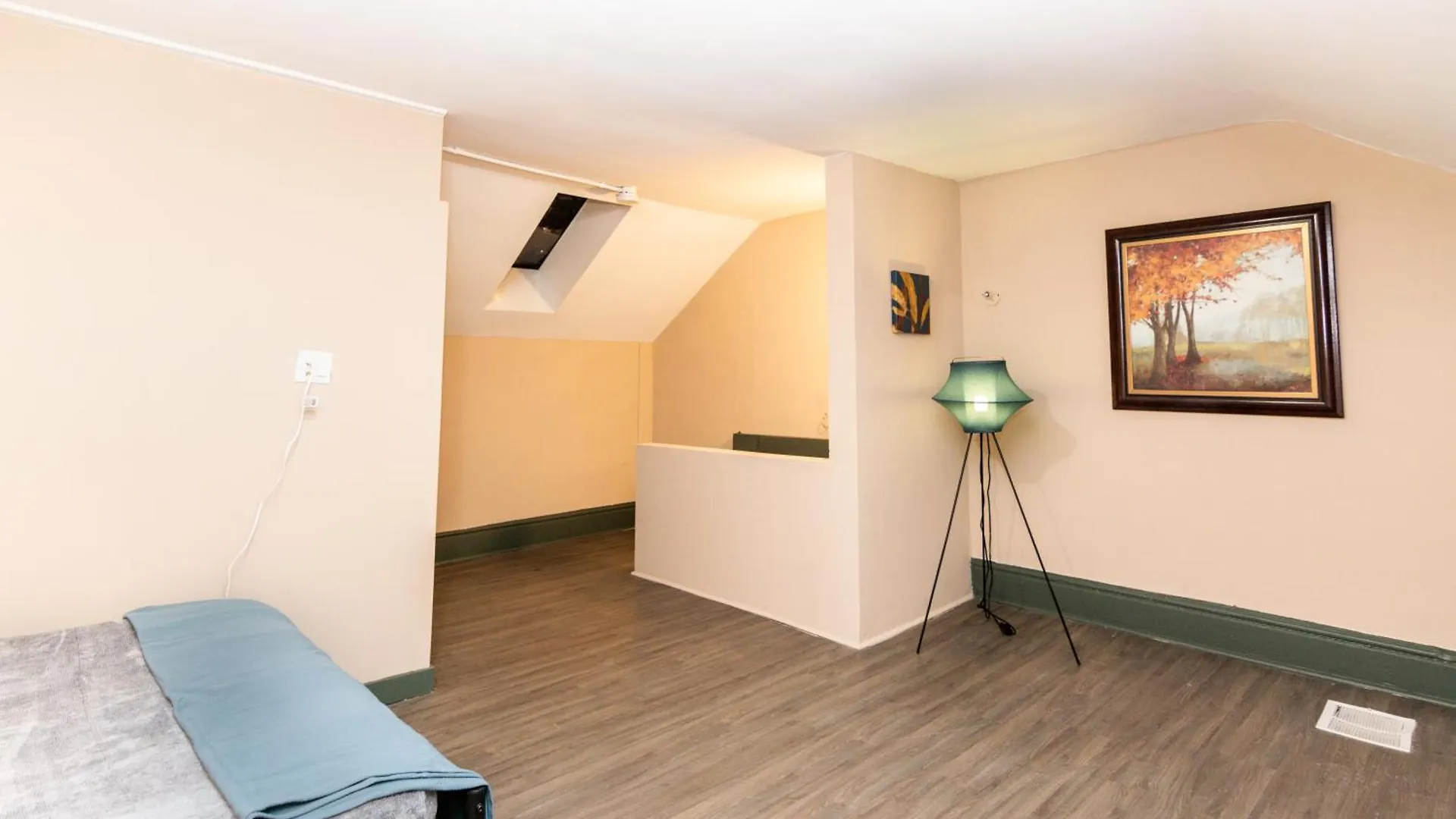 Apartmán Downtown Retreat-Spacious Rooms With Shared Kitchen & Bath Toronto